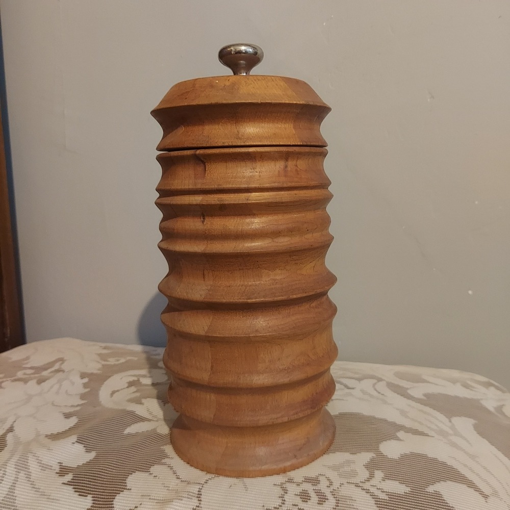 Vintage Ribbed Turned Wood Canister Beehive Storage Jar Silver Knob 11x4.5 Brown